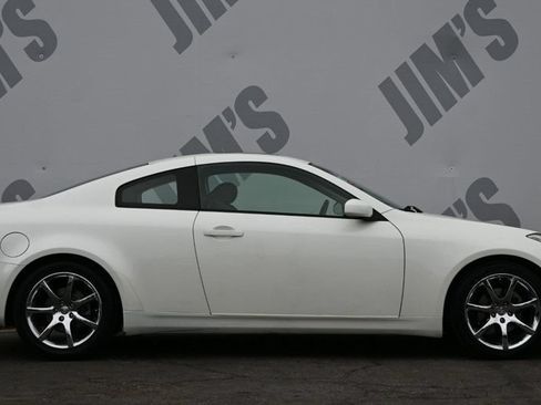 Used 2003 INFINITI G35 Coupe w/ Premium Pkg RWD image 4