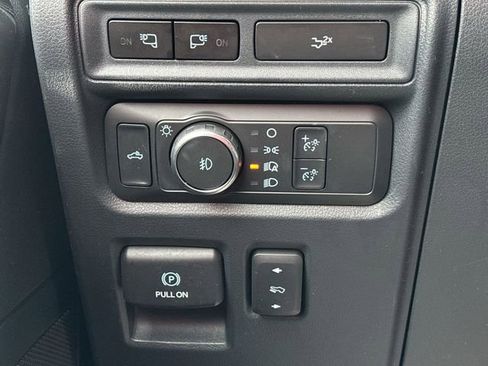 Certified 2022 Ford F150 XLT w/ Equipment Group 302A High image 34