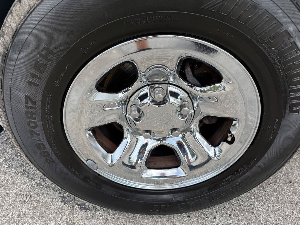 Used 2008 Dodge Ram 1500 Truck ST RWD image 19