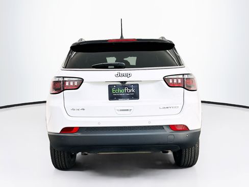 Used 2025 Jeep Compass Limited AWD/4WD image 7
