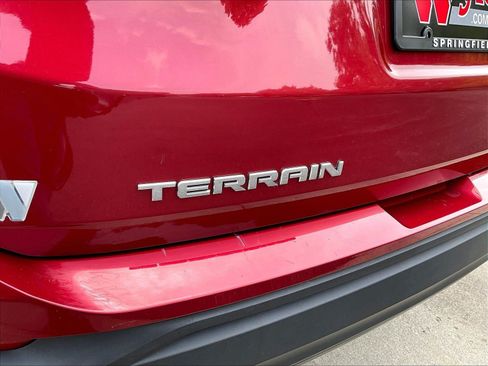 Used 2021 GMC Terrain SLE w/ Driver Convenience Package FWD image 23
