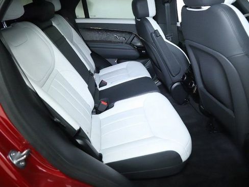 Used 2023 Land Rover Range Rover Sport SE Dynamic image 30