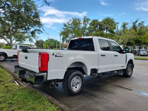 Used 2024 Ford F250 XL w/ XL Chrome Package AWD/4WD image 4