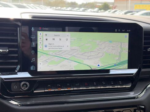 Used 2025 Chevrolet Silverado 1500 ZR2 w/ Technology Package image 15