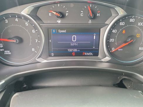 Used 2019 Chevrolet Equinox LT FWD image 27