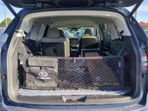 Certified 2025 Subaru Ascent Premium image 9
