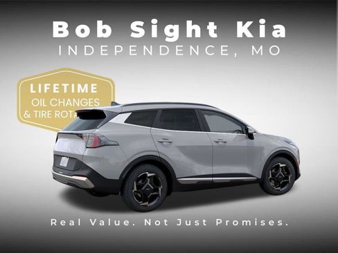 New 2026 Kia Sportage EX FWD image 6