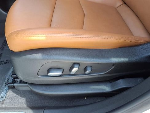 Used 2024 Cadillac XT5 Premium Luxury FWD image 20