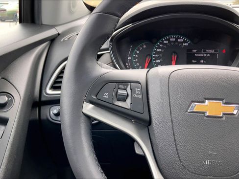 Used 2022 Chevrolet Trax LT w/ Driver Confidence Package image 22