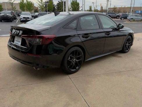 Certified 2026 Honda Civic Sport image 5