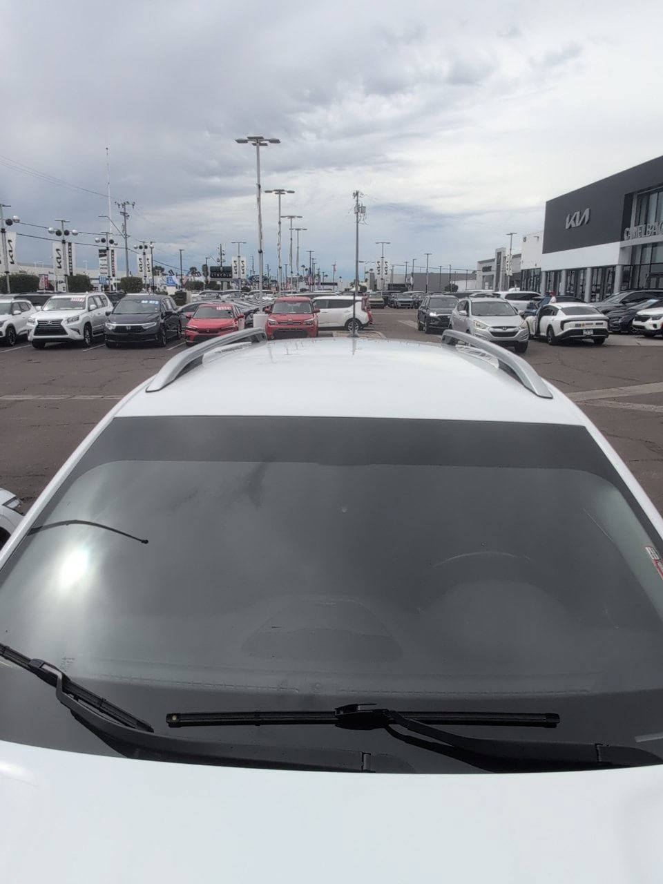Used 2019 Jeep Cherokee Limited AWD/4WD image 16