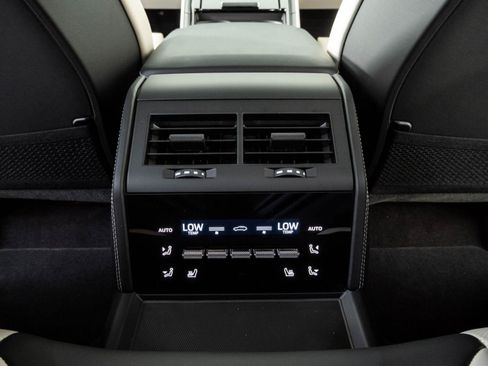 New 2026 Porsche Panamera 4 AWD/4WD image 21
