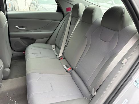 Used 2026 Hyundai Elantra SE w/ Cargo Package FWD image 27