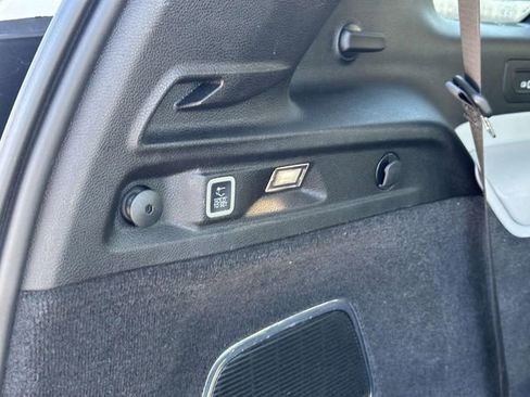 Certified 2021 Jeep Grand Cherokee L Overland w/ Luxury Tech Group IV image 30