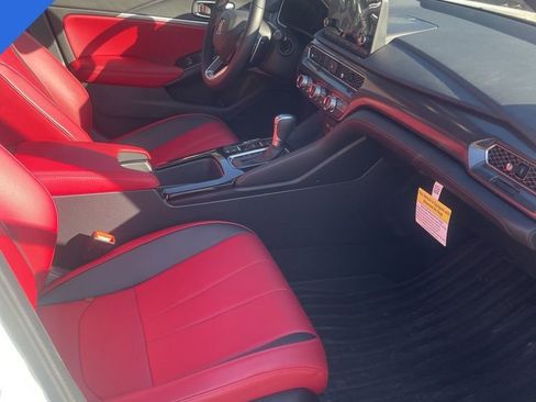 Used 2025 Acura Integra A-Spec image 16