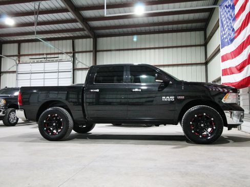 Used 2016 RAM 1500 Big Horn AWD/4WD image 14