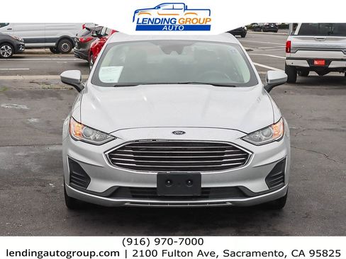 Used 2019 Ford Fusion SE image 6