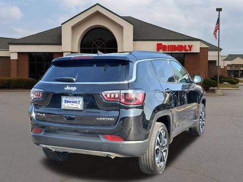 Used 2023 Jeep Compass Limited AWD/4WD image 4