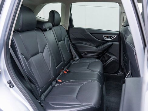 Used 2021 Subaru Forester Limited w/ Popular Package #3 image 15