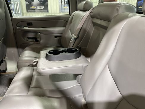 Used 2006 GMC Sierra 1500 SLT w/ Onstar Plus Package image 11