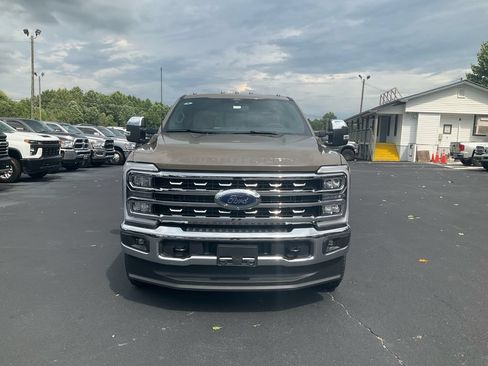 New 2026 Ford F250 Lariat AWD/4WD image 2