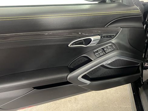 Certified 2018 Porsche 911 Turbo S image 26