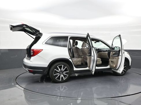 Used 2022 Honda Pilot Touring image 28