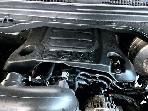 Used 2019 RAM 1500 Big Horn AWD/4WD image 31