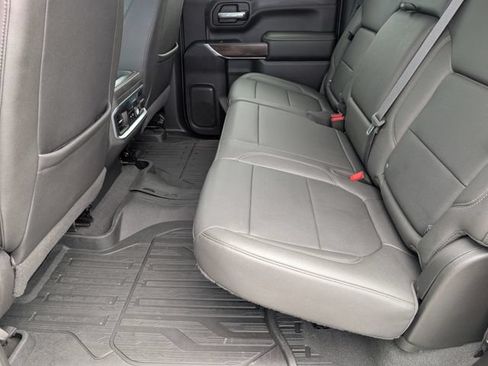 Used 2022 GMC Sierra 1500 SLT AWD/4WD image 33