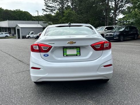 Used 2016 Chevrolet Cruze LS FWD image 6
