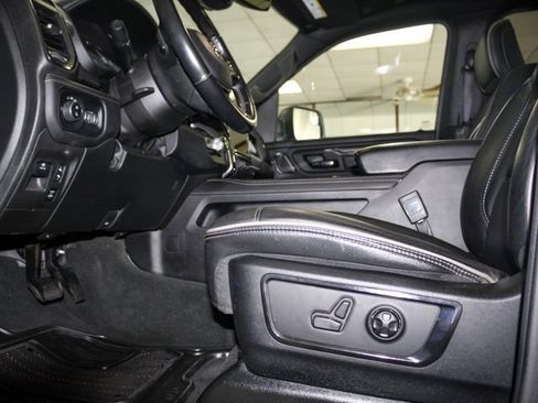 Certified 2022 RAM 1500 Limited w/ Night Edition image 10