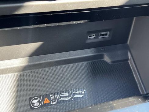 New 2026 GMC Yukon AT4 w/ AT4 Premium Plus Package image 26