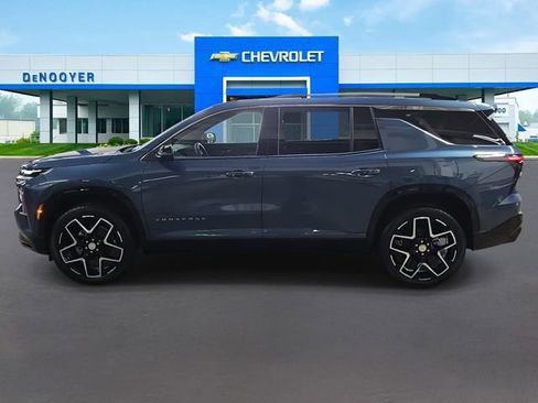 New 2026 Chevrolet Traverse High Country w/ LPO, Floor Liner Package image 9