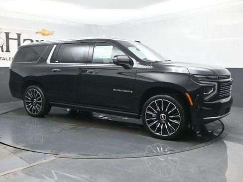 New 2026 Chevrolet Suburban High Country image 6