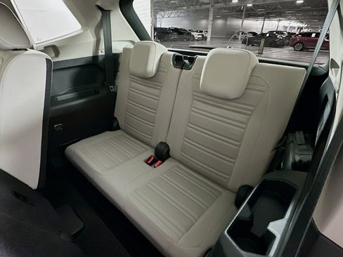 Used 2023 Volkswagen Tiguan S image 27