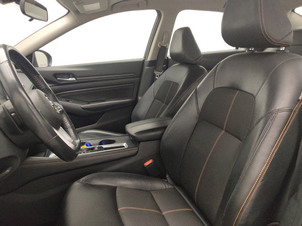 Used 2022 Nissan Altima 2.5 SR FWD image 17