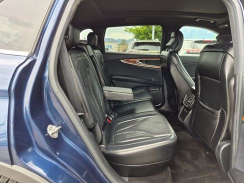 Used 2017 Lincoln MKX Reserve w/ Lincoln MKX Climate Package AWD/4WD image 33