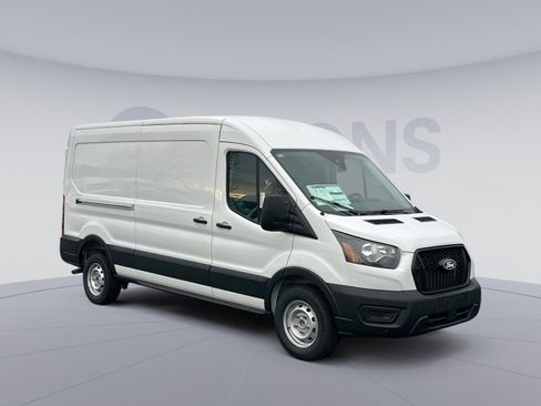 New 2026 Ford Transit 250 148 Medium Roof image 10