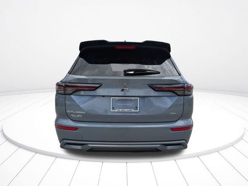 New 2026 Mitsubishi Outlander SEL FWD image 5