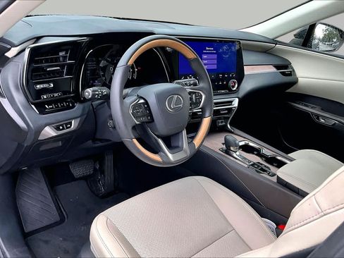 Used 2024 Lexus RX 350 Premium w/ Accessory Package (Z1) FWD image 18