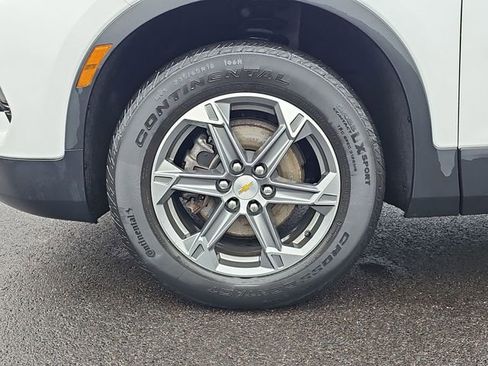 Used 2024 Chevrolet Blazer LT image 31