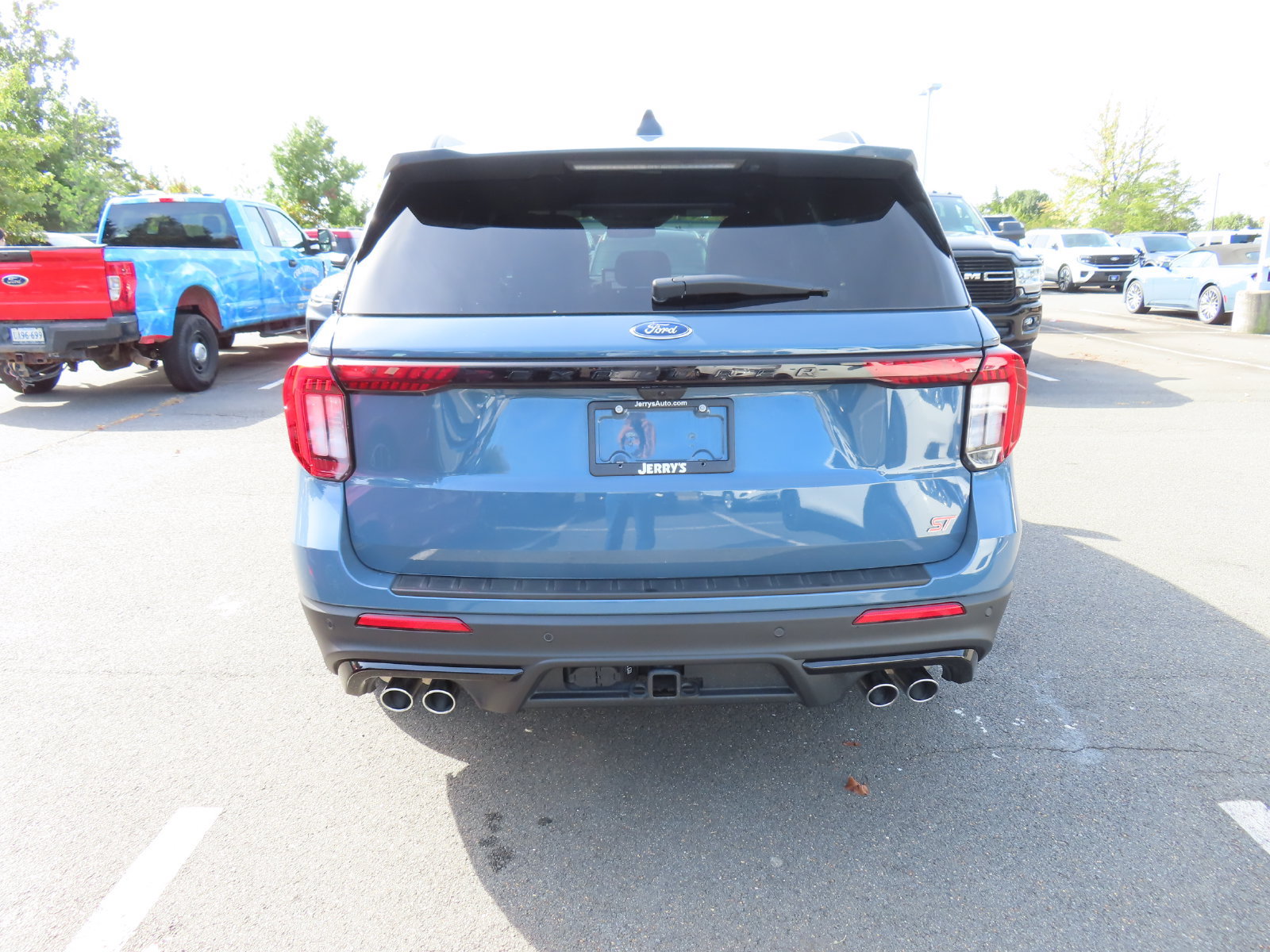 Used 2026 Ford Explorer ST w/ Sun And Sound Package AWD/4WD image 6