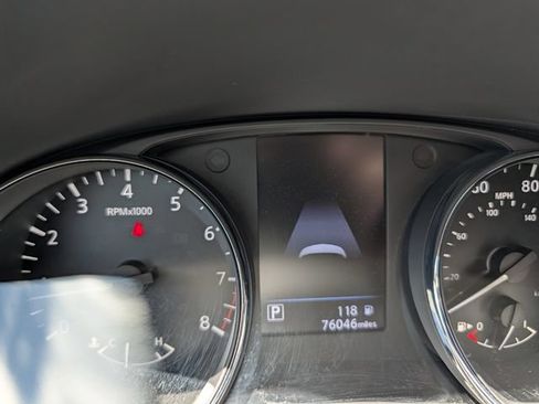 Used 2020 Nissan Rogue SL w/ Premium Package AWD/4WD image 27