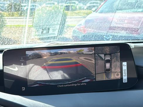 New 2026 MAZDA MAZDA3 Hatchback w/Premium Plus Pkg image 16