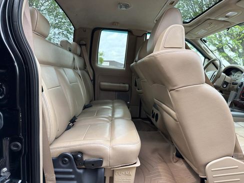 Used 2006 Ford F150 Lariat image 19