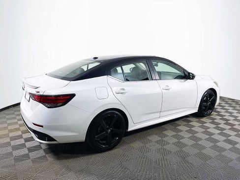 Certified 2024 Nissan Sentra SR w/ SR Premium Package image 4