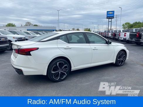Used 2024 Nissan Altima 2.5 SR AWD/4WD image 6