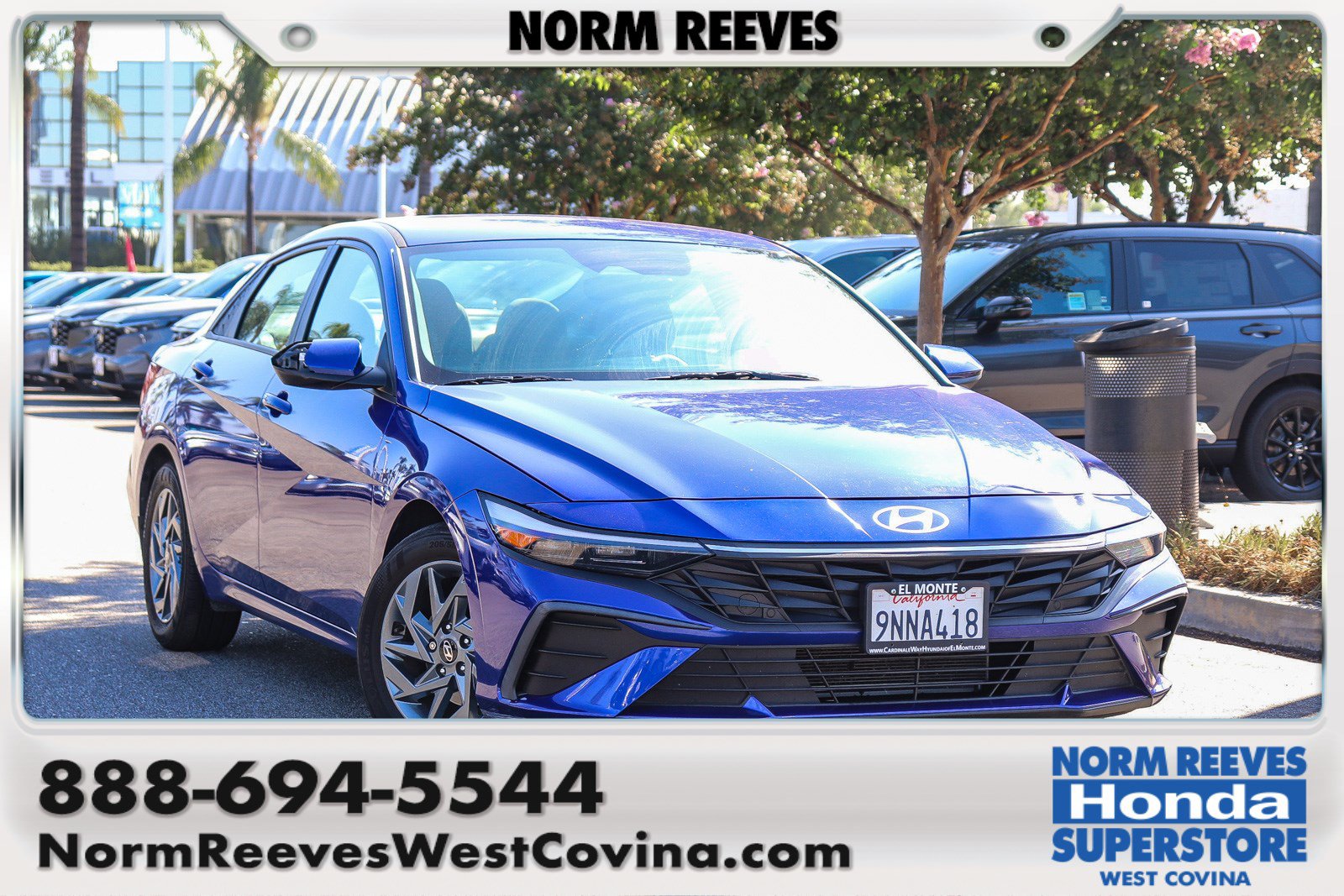 Used 2024 Hyundai Elantra SEL FWD image 1
