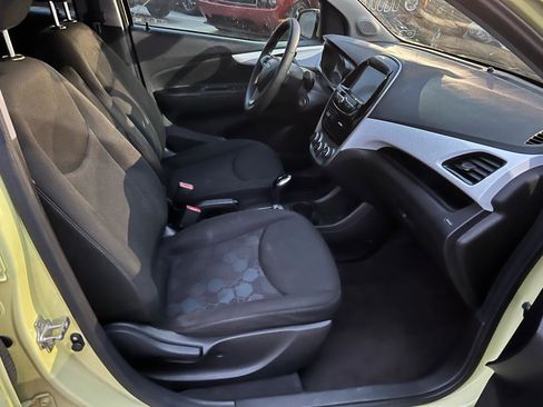 Used 2017 Chevrolet Spark LT image 30