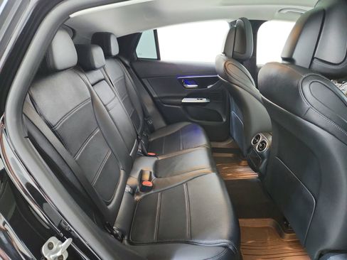 Certified 2024 Mercedes-Benz GLC 300 4MATIC image 23